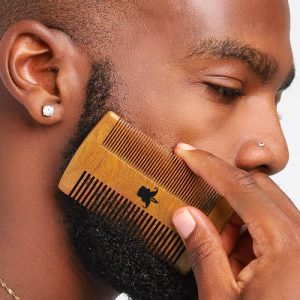 beard-Green-Sandalwood-comb